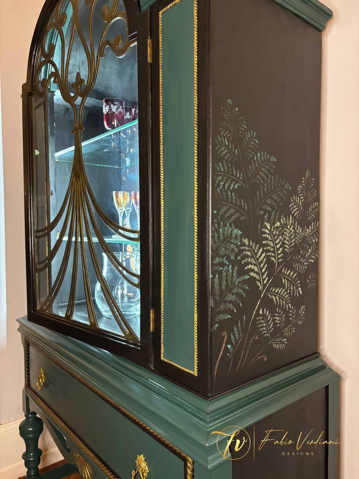 Art Nouveau Bar Cabinet - Black and Dark Green - two glass shelves - glass door with wood carvings