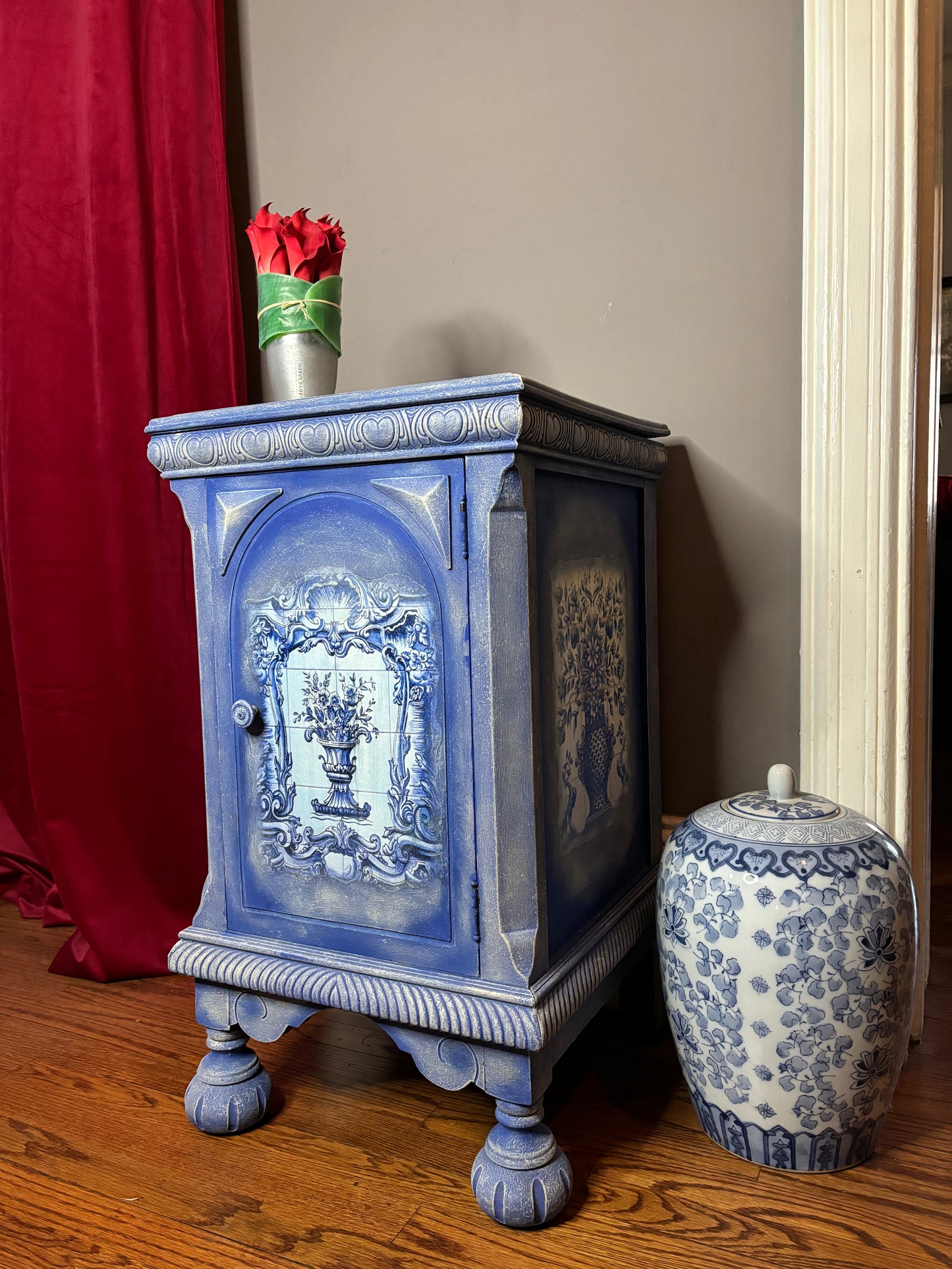 Small Nightstand - Cobalt Blue -  Azulejos Decoupage - thirties style from from right side