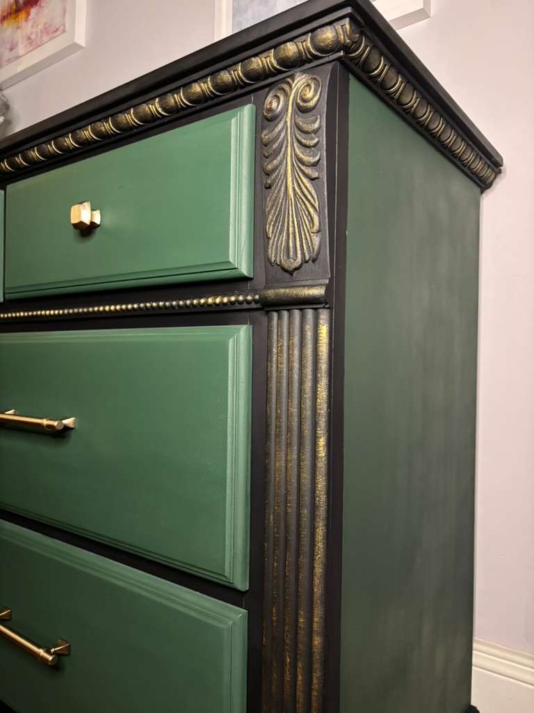 Solid Mahogany 7 Drawers Chest finished in emerald green and black with touches of gold.