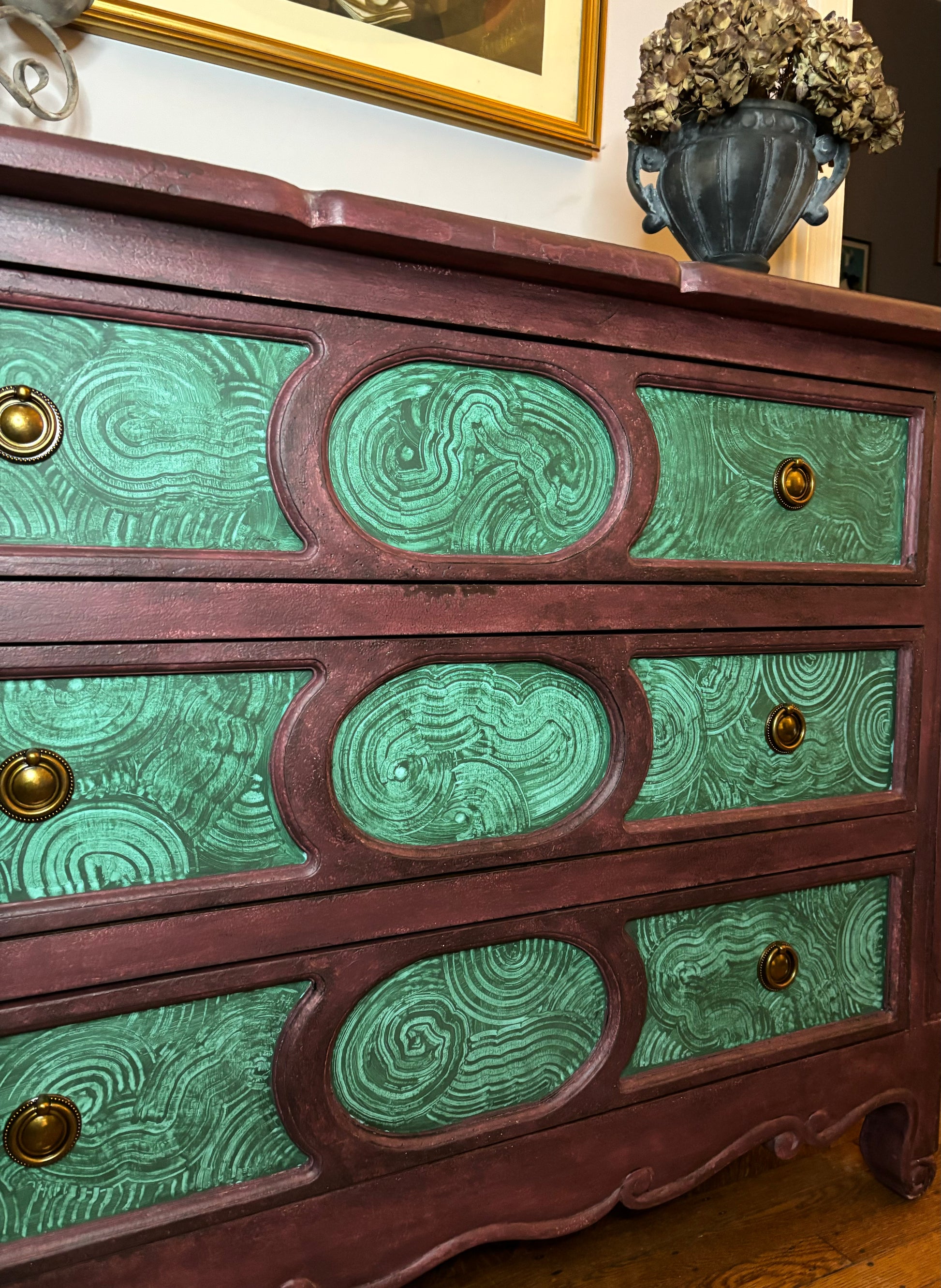 green vintage dresser Large vintage dresser, plum frame, faux malachite inserts, brass hardw – Fabio Verdiani Designs